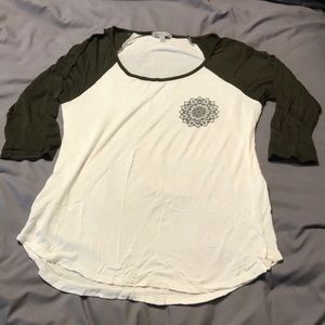 Charlotte Russe 3/4 sleeve top, great condition